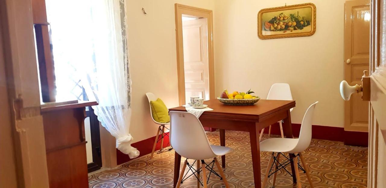 Marecla Apartments Catania Bagian luar foto