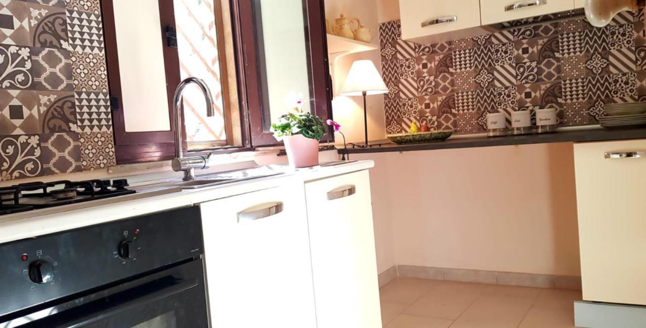 Marecla Apartments Catania Bagian luar foto